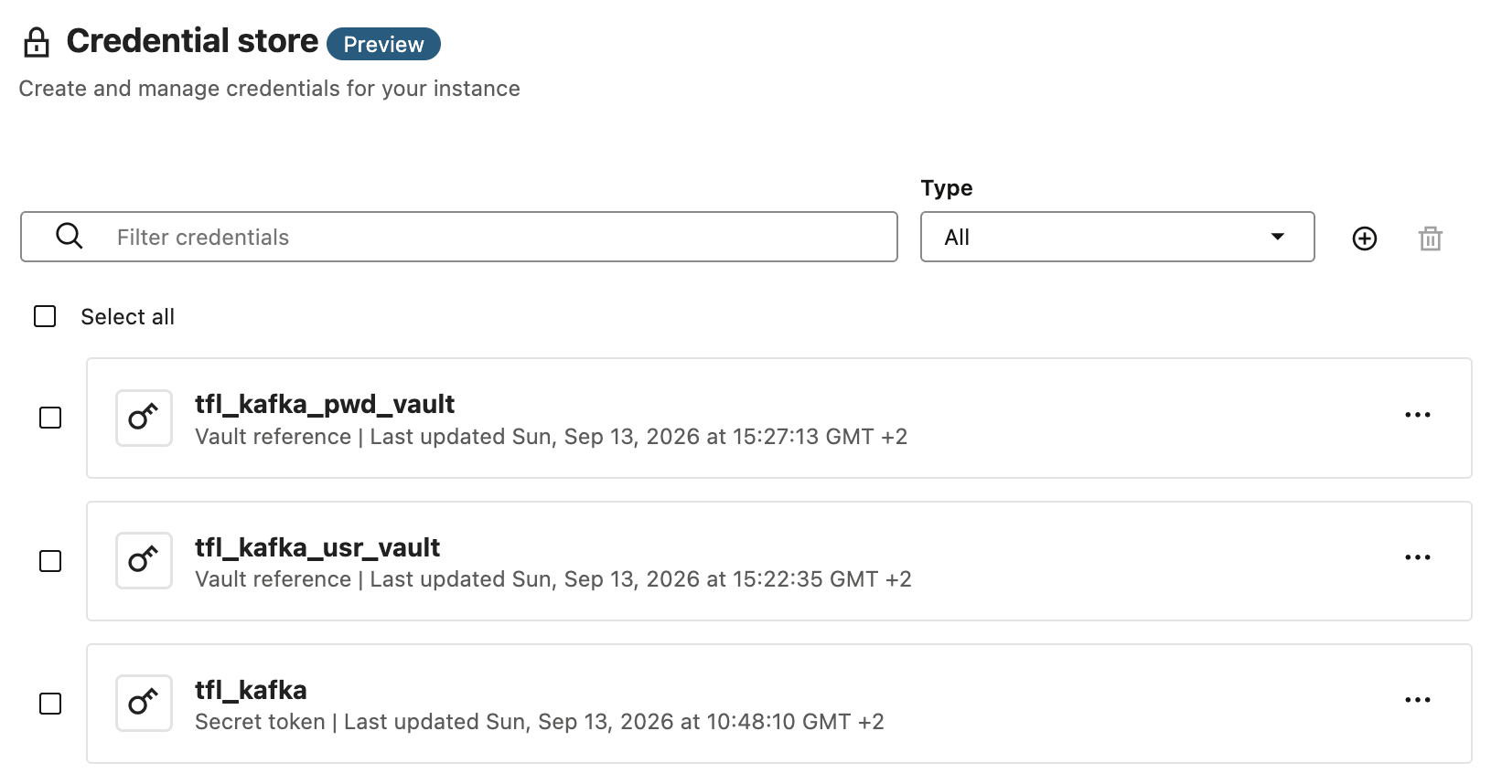 Credential Store list showing tfl_kafka_pwd_vault and tfl_kafka_usr_vault, both Vault reference, alongside the tfl_kafka Secret token credential